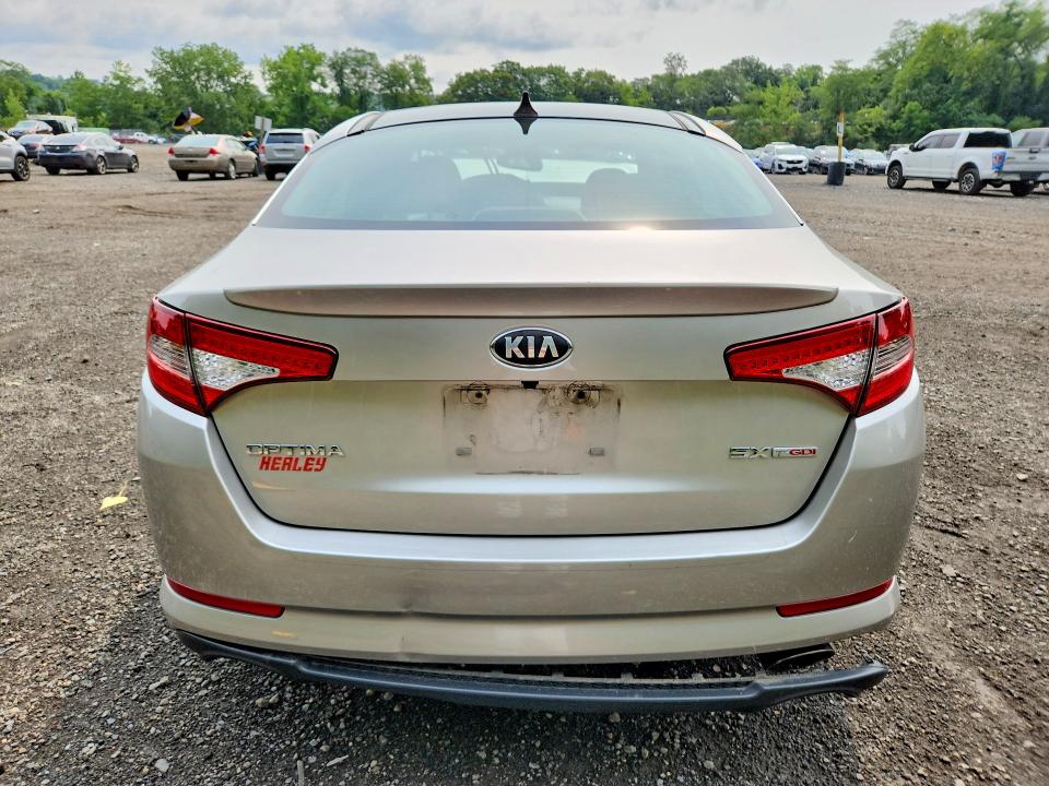 Photo 6 from auction – 2013 KIA OPTIMA with VIN 5XXGR4A61DG243156