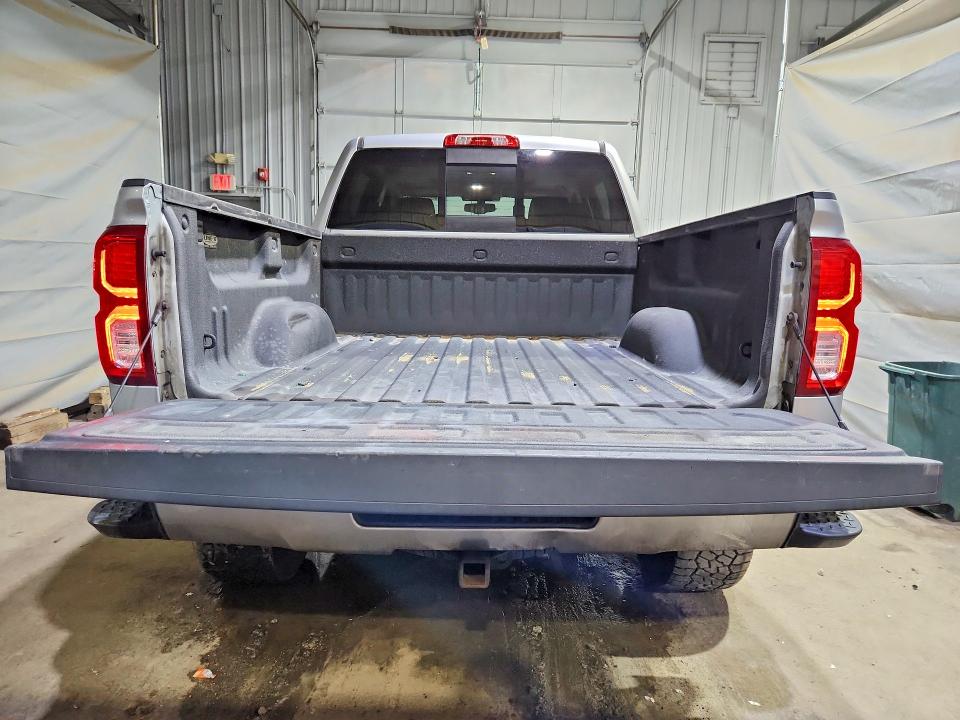 Photo 6 from auction – 2017 CHEVROLET SILVERADO with VIN 3GCUKSEC1HG485895