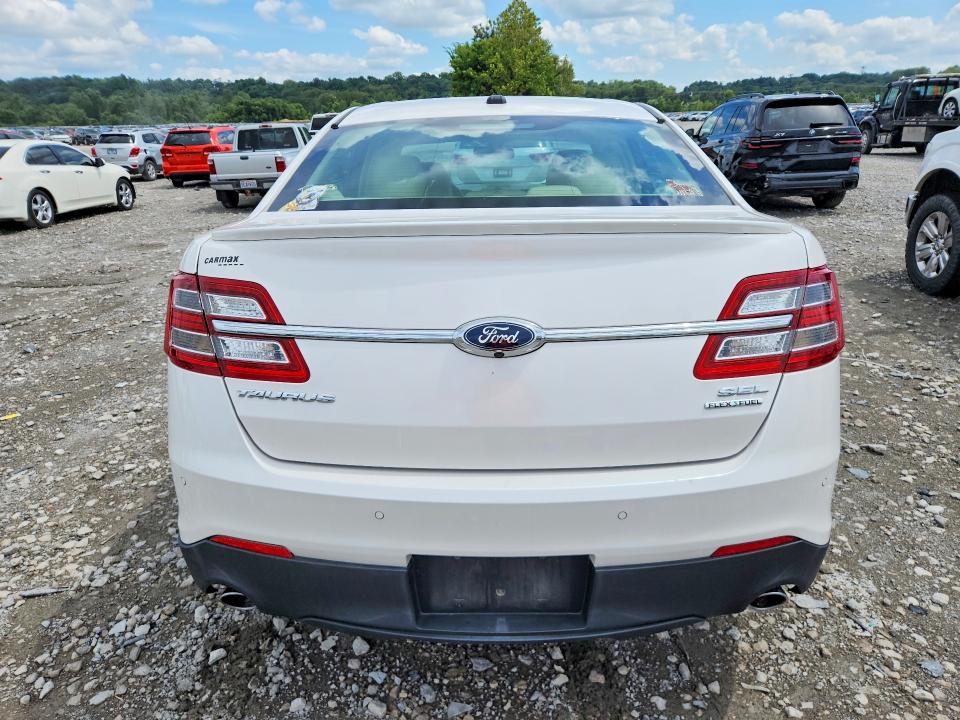 Photo 6 from auction – 2015 FORD TAURUS with VIN 1FAHP2E89FG179976