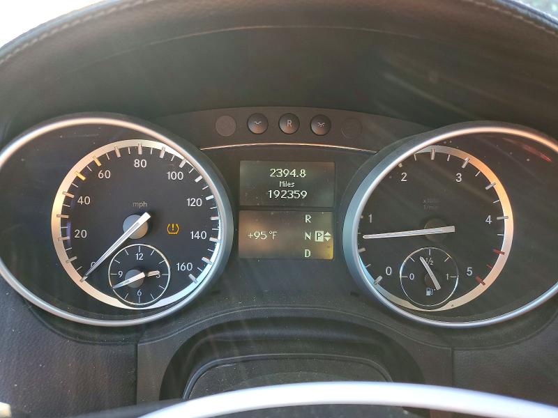 Photo 9 from auction – 2011 MERCEDES-BENZ GL with VIN 4JGBF2FEXBA633636