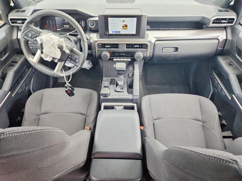 Photo 8 from auction – 2025 TOYOTA 4RUNNER with VIN JTEVA5BR2S5047236
