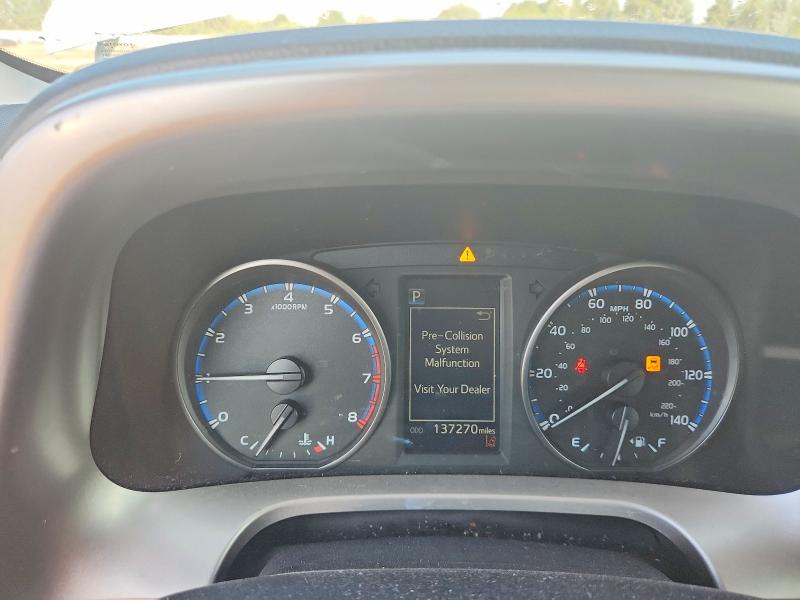 Photo 9 from auction – 2017 TOYOTA RAV4 with VIN JTMBFREV2HJ158443