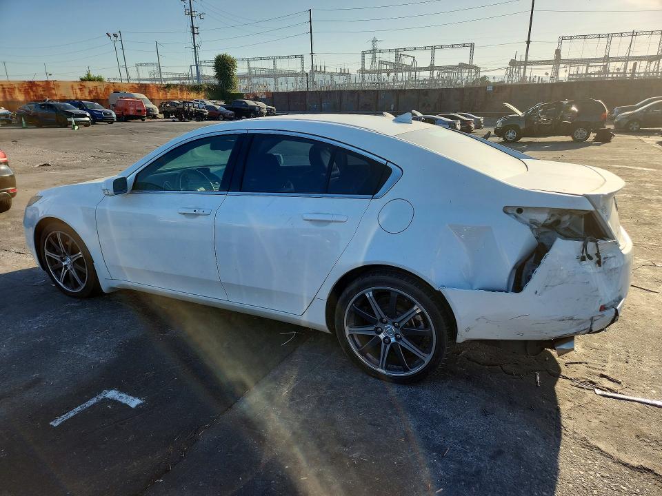 Photo 2 from auction – 2013 ACURA TL with VIN 19UUA8F7XDA007461