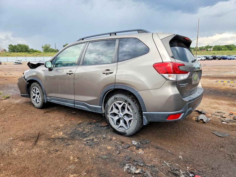 Photo 2 from auction – 2019 SUBARU FORESTER with VIN JF2SKAGCXKH406740