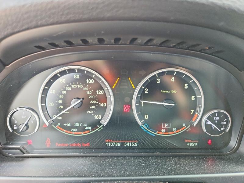 Zdjęcie 9 z aukcji – 2015 BMW X5 z VIN 5UXKR0C56F0K60321
