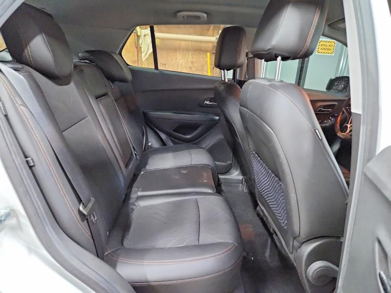 Photo 11 from auction – 2020 CHEVROLET TRAX with VIN KL7CJLSB7LB005325