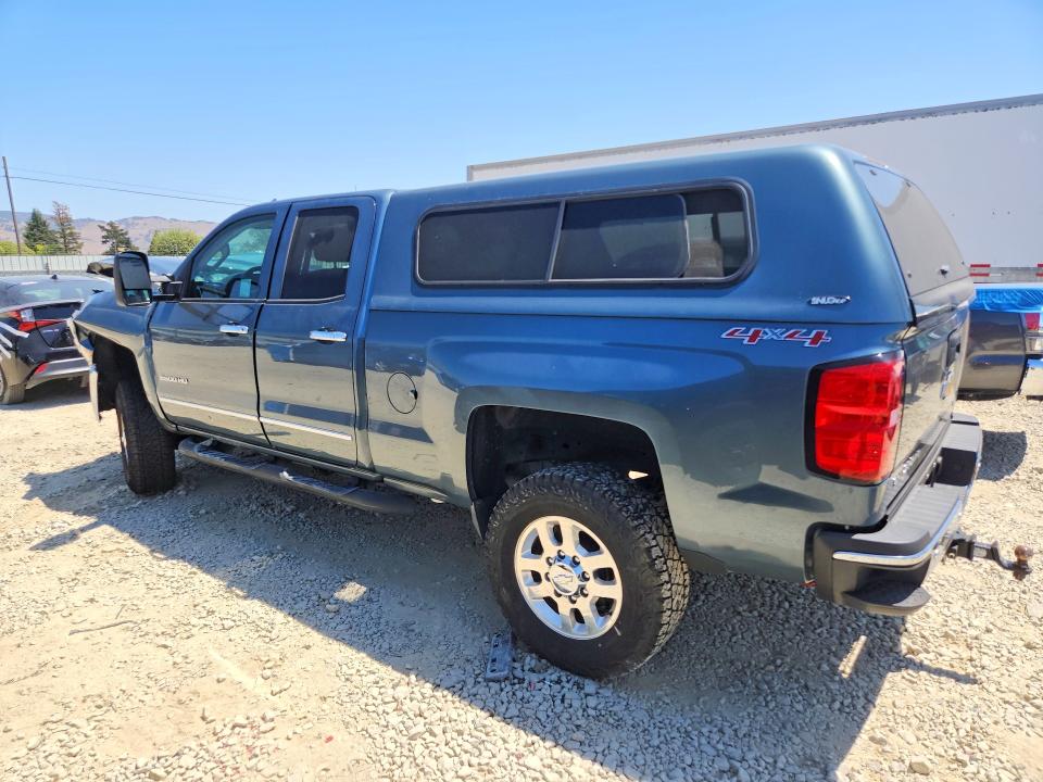 Photo 2 from auction – 2015 CHEVROLET SILVERADO with VIN 1GC2KWE82FZ113229