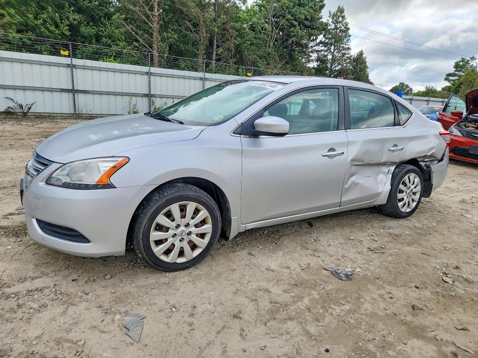Photo 1 from auction – 2015 NISSAN SENTRA with VIN 3N1AB7AP4FY377788