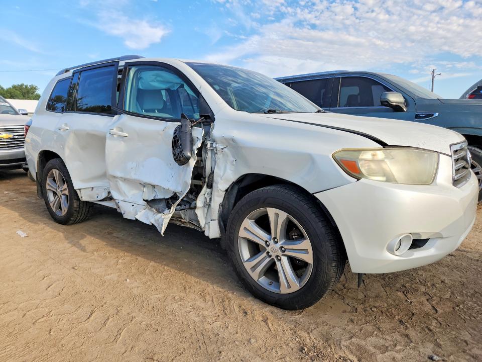Photo 4 from auction – 2008 TOYOTA HIGHLANDER with VIN JTEDS43A382051527