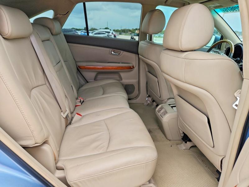 Photo 11 from auction – 2009 LEXUS RX with VIN 2T2HK31U09C123375