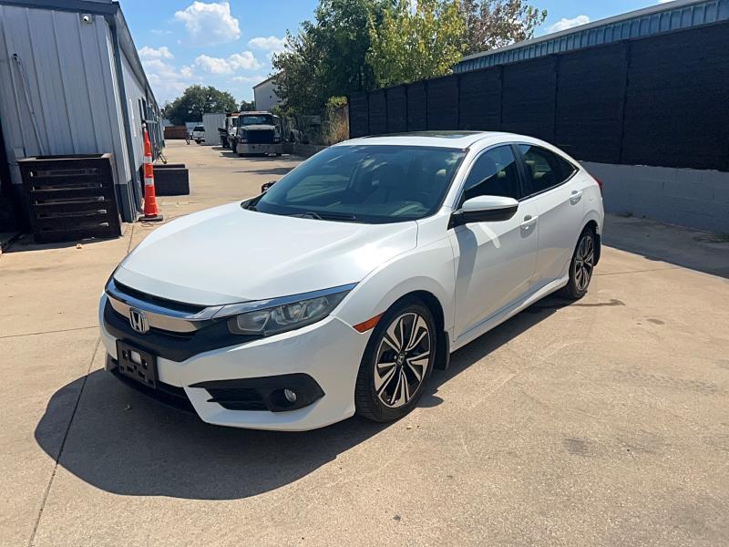 Photo 2 from auction – 2016 HONDA CIVIC with VIN 19XFC1F38GE015193