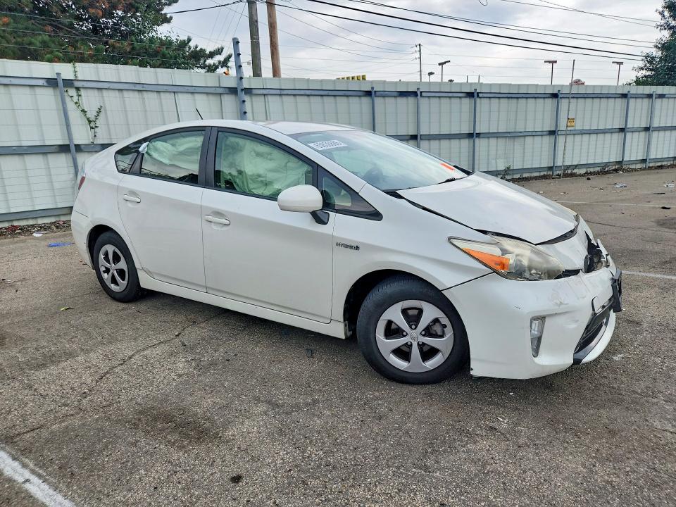Photo 4 from auction – 2014 TOYOTA PRIUS with VIN JTDKN3DU4E0357861
