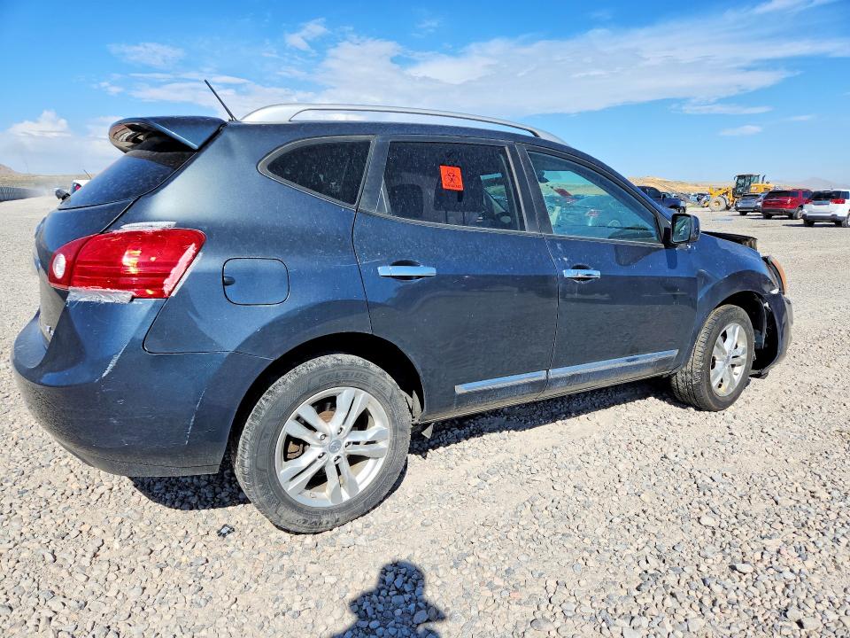 Photo 3 from auction – 2012 NISSAN ROGUE with VIN JN8AS5MV3CW375002