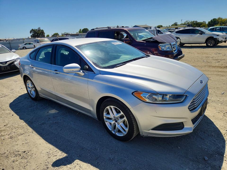 Photo 4 from auction – 2014 FORD FUSION with VIN 3FA6P0H77ER178430