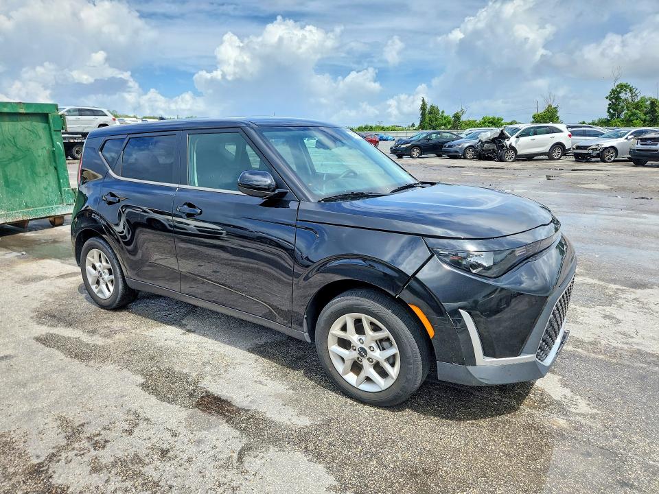 Photo 4 from auction – 2023 KIA SOUL with VIN KNDJ23AU3P7874863