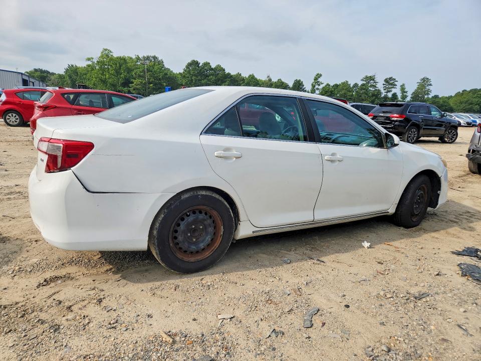Photo 3 from auction – 2012 TOYOTA CAMRY with VIN 4T1BF1FK2CU536267