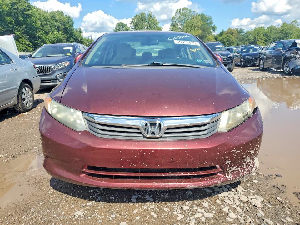 Photo 5 from auction – 2012 HONDA CIVIC with VIN 19XFB2E51CE064127