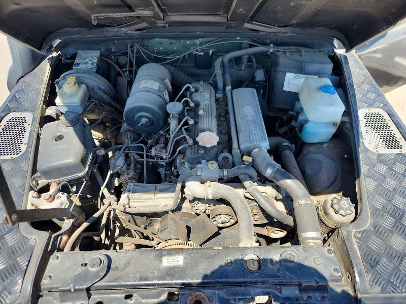 Photo 11 from auction – 1995 LAND ROVER DEFENDER with VIN SALLDVAF7MA956883