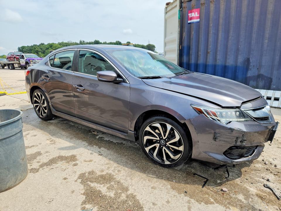 Photo 4 from auction – 2018 ACURA ILX with VIN 19UDE2F42JA008557