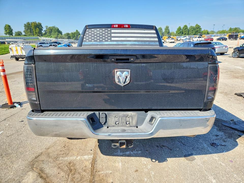 Photo 6 from auction – 2018 RAM 1500 with VIN 3C6RR6KT4JG219006