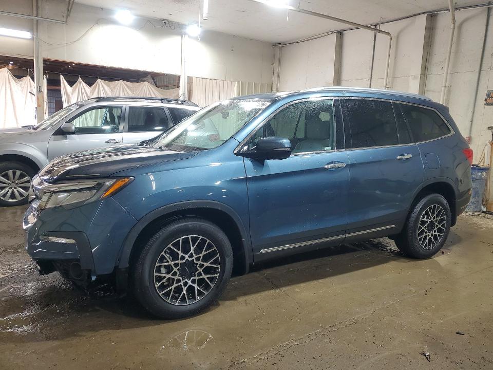 HONDA PILOT 2022 with VIN 5FNYF6H01NB003670 - Photo from auction