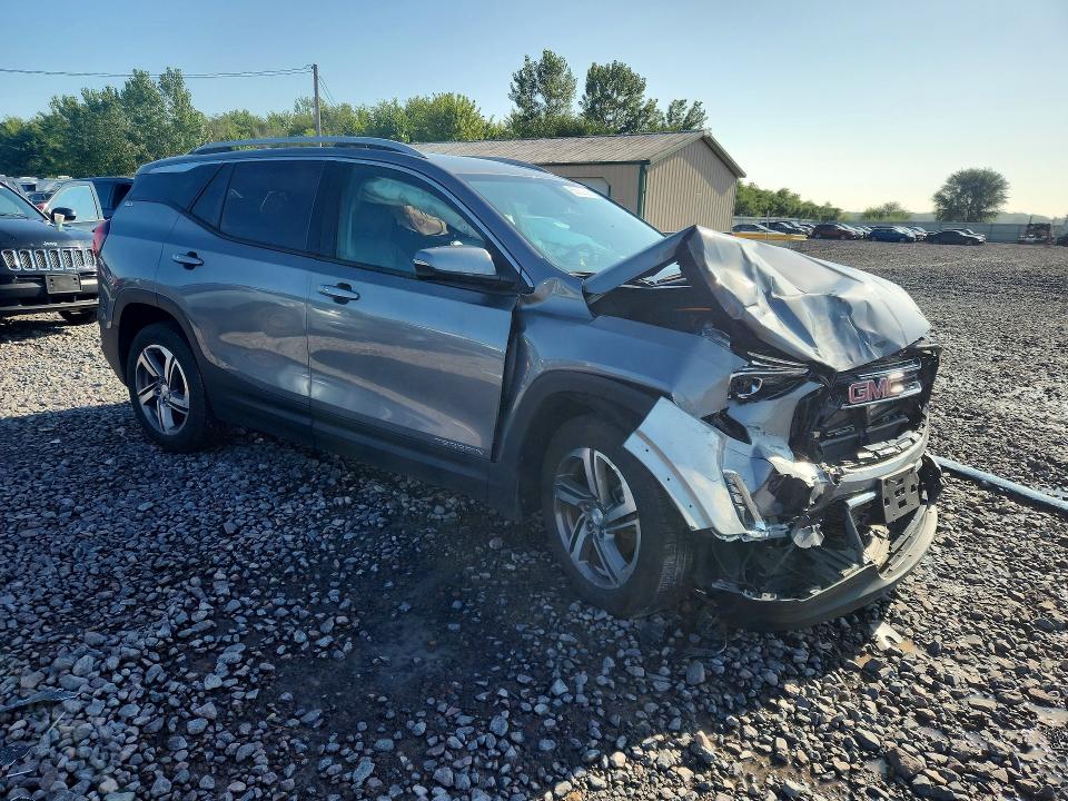 Photo 4 from auction – 2018 GMC TERRAIN with VIN 3GKALPEV0JL327046