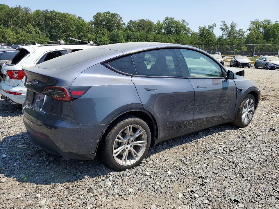 Photo 3 from auction – 2023 TESLA MODEL Y with VIN 7SAYGDEE7PA195066