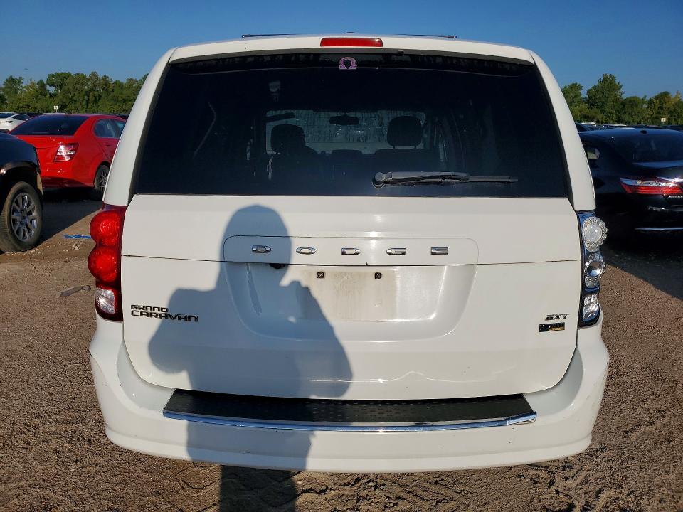 Photo 6 from auction – 2016 DODGE GRAND CARAVAN with VIN 2C4RDGCG6GR362931