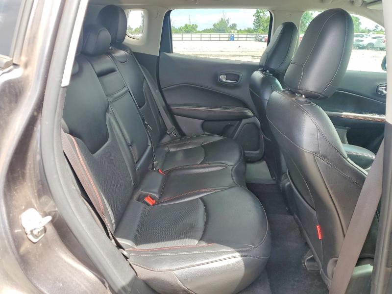 Photo 11 from auction – 2019 JEEP COMPASS with VIN 3C5NJDDB7KT799268
