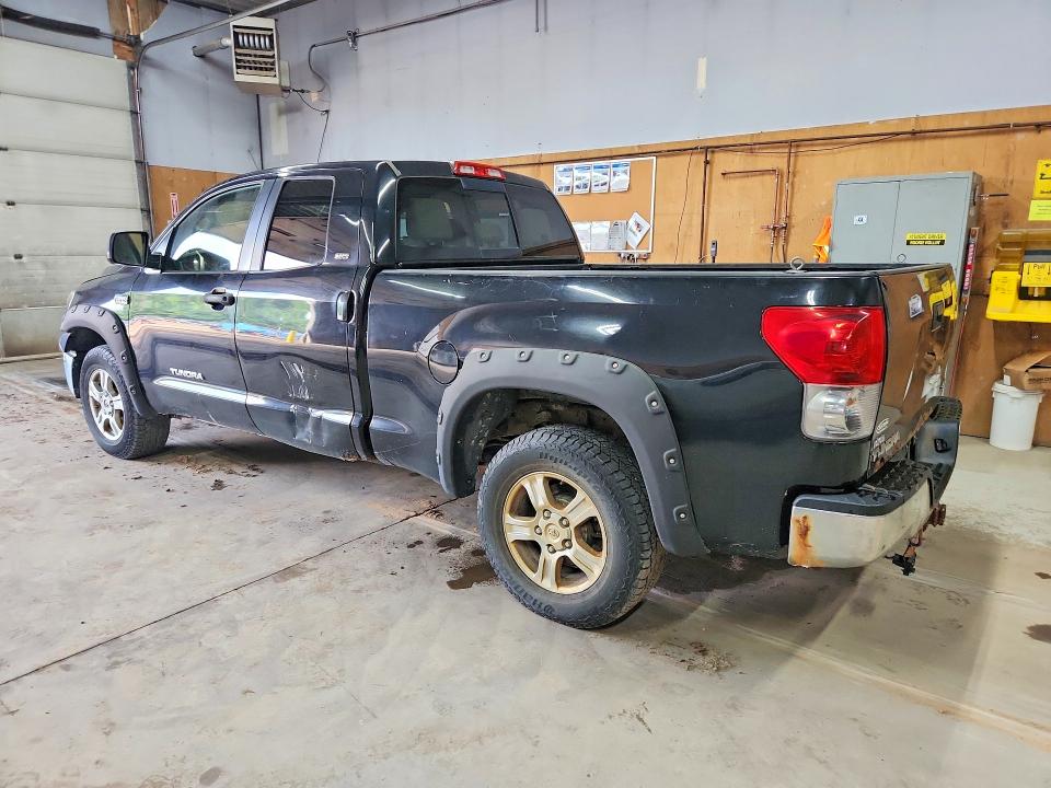 Photo 2 from auction – 2008 TOYOTA TUNDRA with VIN 5TBBV54118S491240