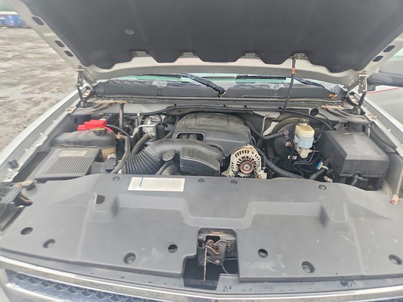 Photo 11 from auction – 2011 CHEVROLET SILVERADO with VIN 1GCRKSE31BZ205888