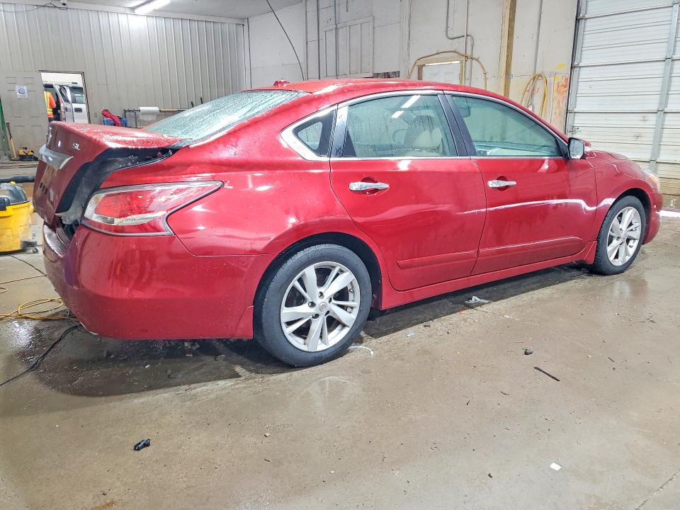 Photo 3 from auction – 2015 NISSAN ALTIMA with VIN 1N4AL3AP4FC210462