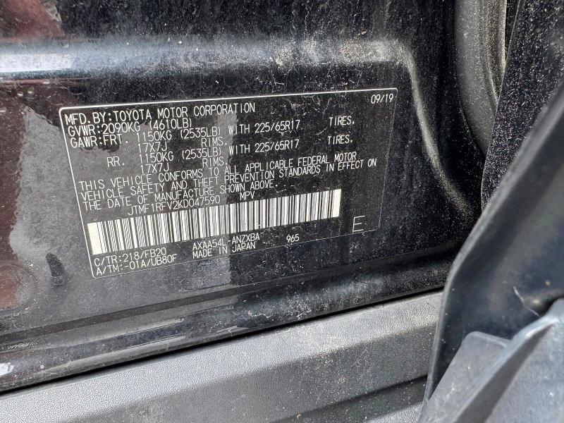 Photo 12 from auction – 2019 TOYOTA RAV4 with VIN JTMF1RFV2KD047590