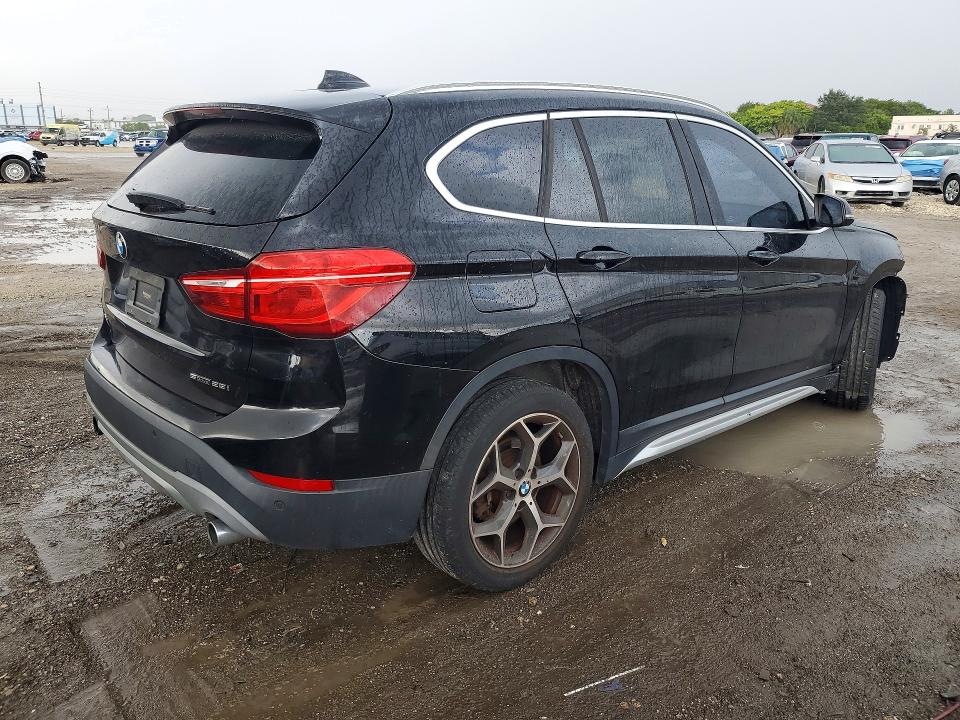 Photo 3 from auction – 2018 BMW X1 with VIN WBXHU7C32J5L05853