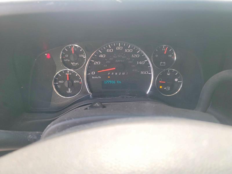 Photo 8 from auction – 2017 GMC SAVANA with VIN 1GTW7AFF6H1280794