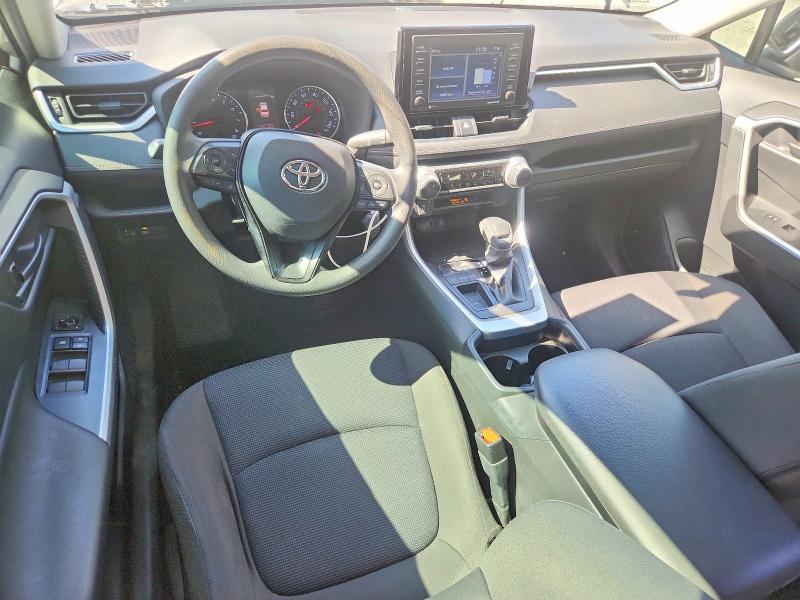 Photo 8 from auction – 2020 TOYOTA RAV4 with VIN JTMH1RFV3LD045776