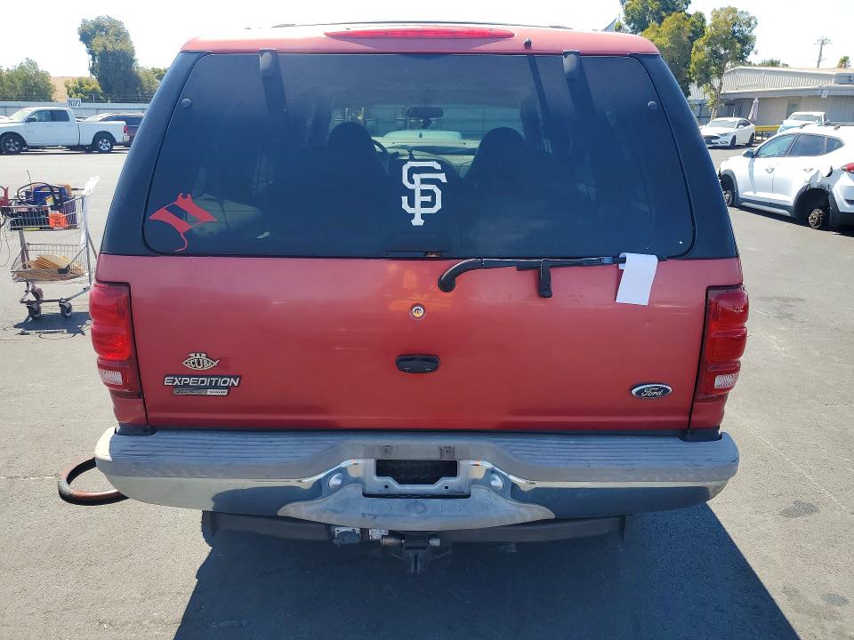Photo 6 from auction – 2000 FORD EXPEDITION with VIN 1FMPU18L3YLA44703
