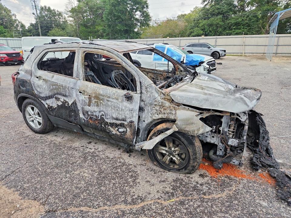 Photo 4 from auction – 2019 CHEVROLET TRAX with VIN KL7CJLSB4KB919661