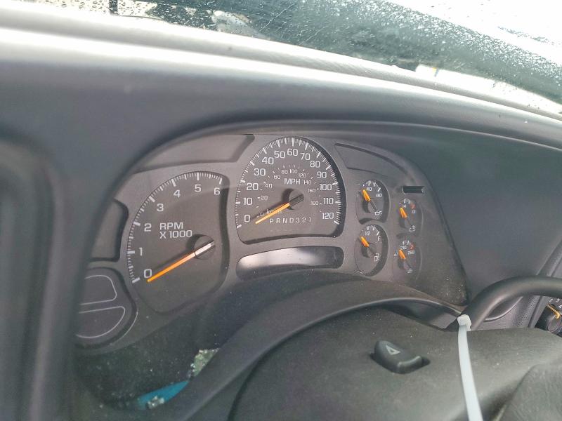 Photo 9 from auction – 2006 CHEVROLET SILVERADO with VIN 1GCEC14Z76E216810