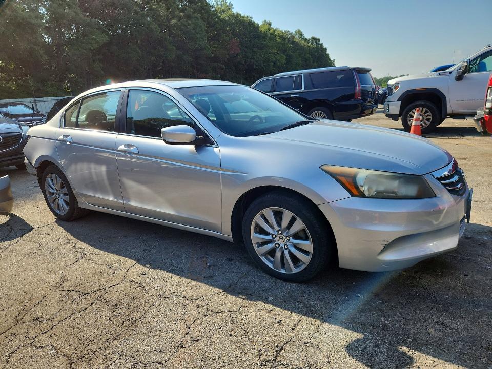 Photo 4 from auction – 2011 HONDA ACCORD with VIN 1HGCP2F74BA122903