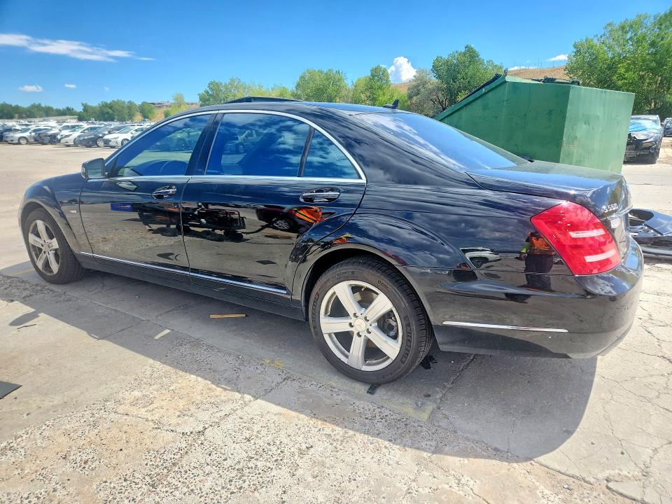Photo 2 from auction – 2012 MERCEDES-BENZ S with VIN WDDNG9EB5CA425640