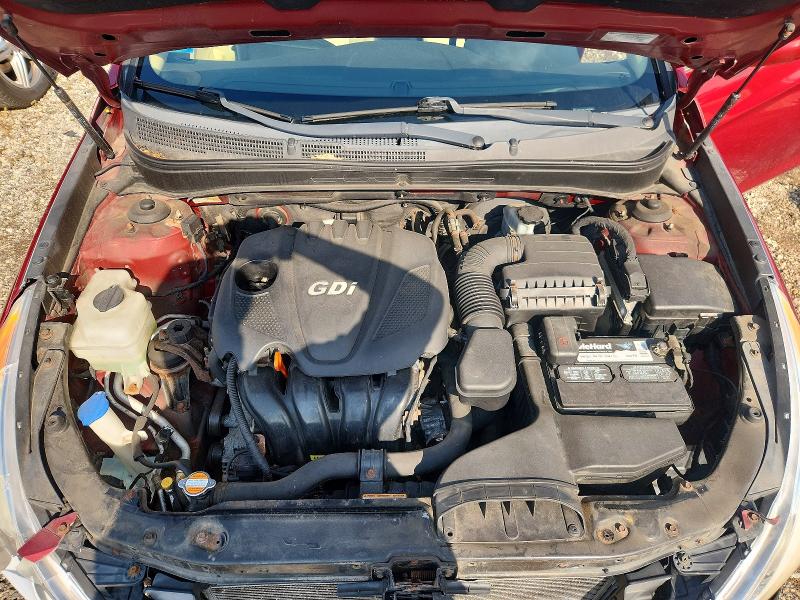 Photo 11 from auction – 2011 HYUNDAI SONATA with VIN 5NPEB4AC1BH080463