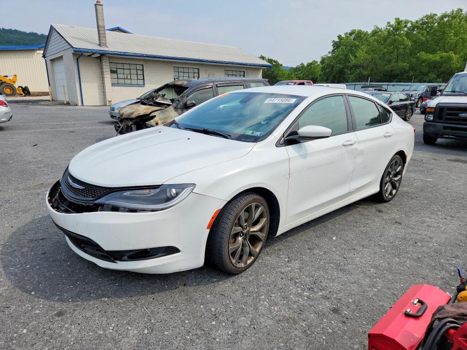 CHRYSLER 200 2015 with VIN 1C3CCCBB5FN567700 - Photo from auction