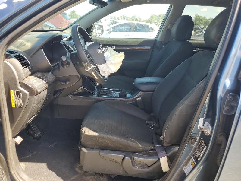 Photo 7 from auction – 2014 KIA SORENTO with VIN 5XYKT3A61EG447409
