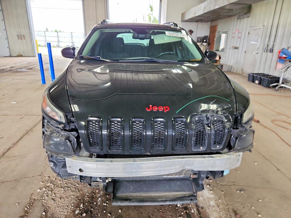 Photo 5 from auction – 2015 JEEP CHEROKEE with VIN 1C4PJMCS5FW792393