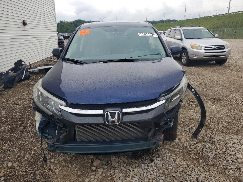 Zdjęcie 5 z aukcji – 2016 HONDA CR-V z VIN 2HKRM4H54GH687516
