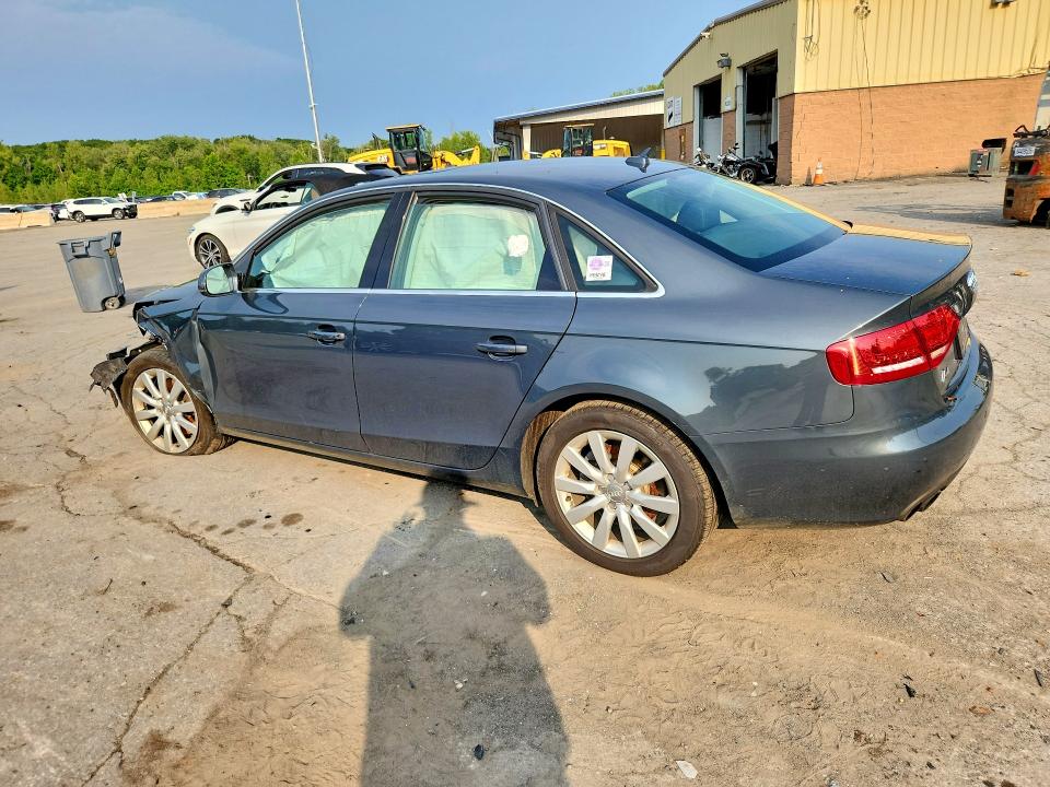 Photo 2 from auction – 2011 AUDI A4 with VIN WAUFFAFLXBN023949