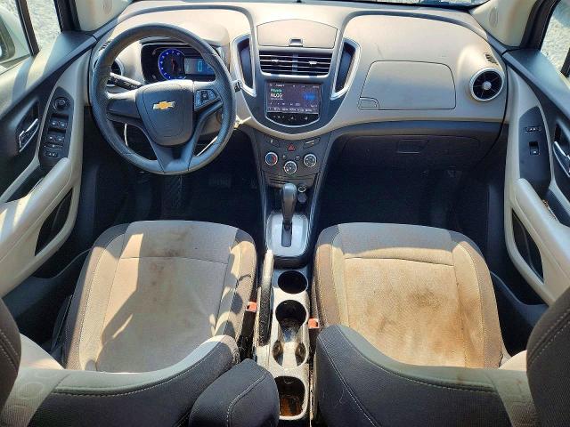 Photo 8 from auction – 2016 CHEVROLET TRAX with VIN KL7CJKSB8GB610003