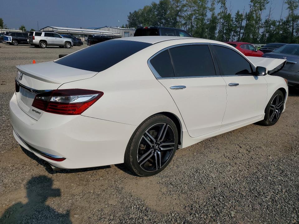 Photo 3 from auction – 2016 HONDA ACCORD with VIN 1HGCR2F54GA114008