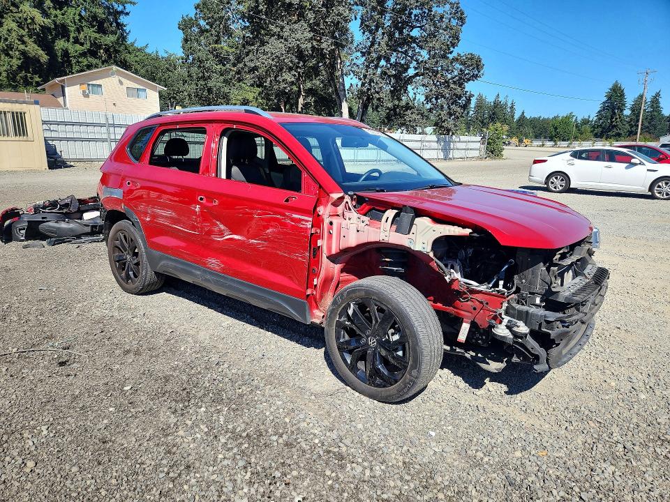 Photo 4 from auction – 2022 VOLKSWAGEN TAOS with VIN 3VVLX7B21NM067549